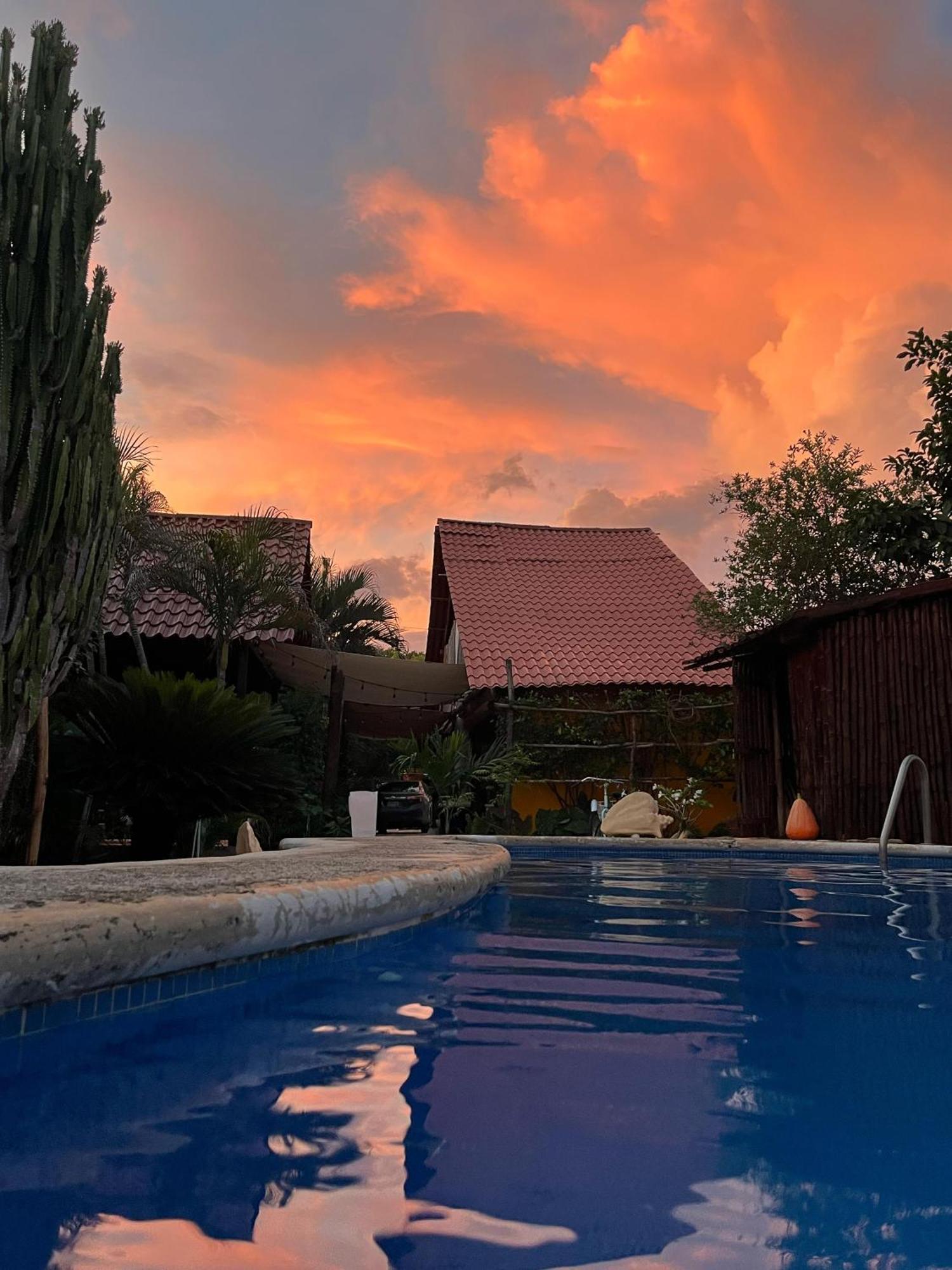 Quinta Rosita Bed & Breakfast Ticul Exterior photo